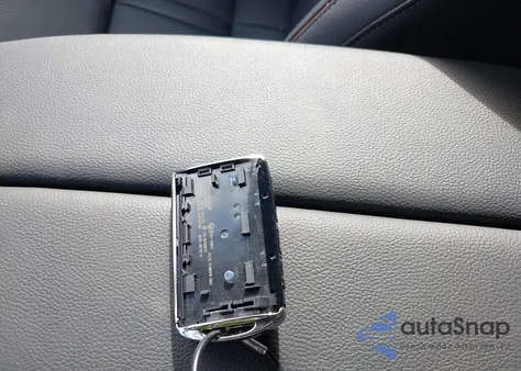 2026 Mazda Cx-50 Hybrid Premium Plus z USA, uszkodzony, nr VIN 7MMVAAEW2TN147188